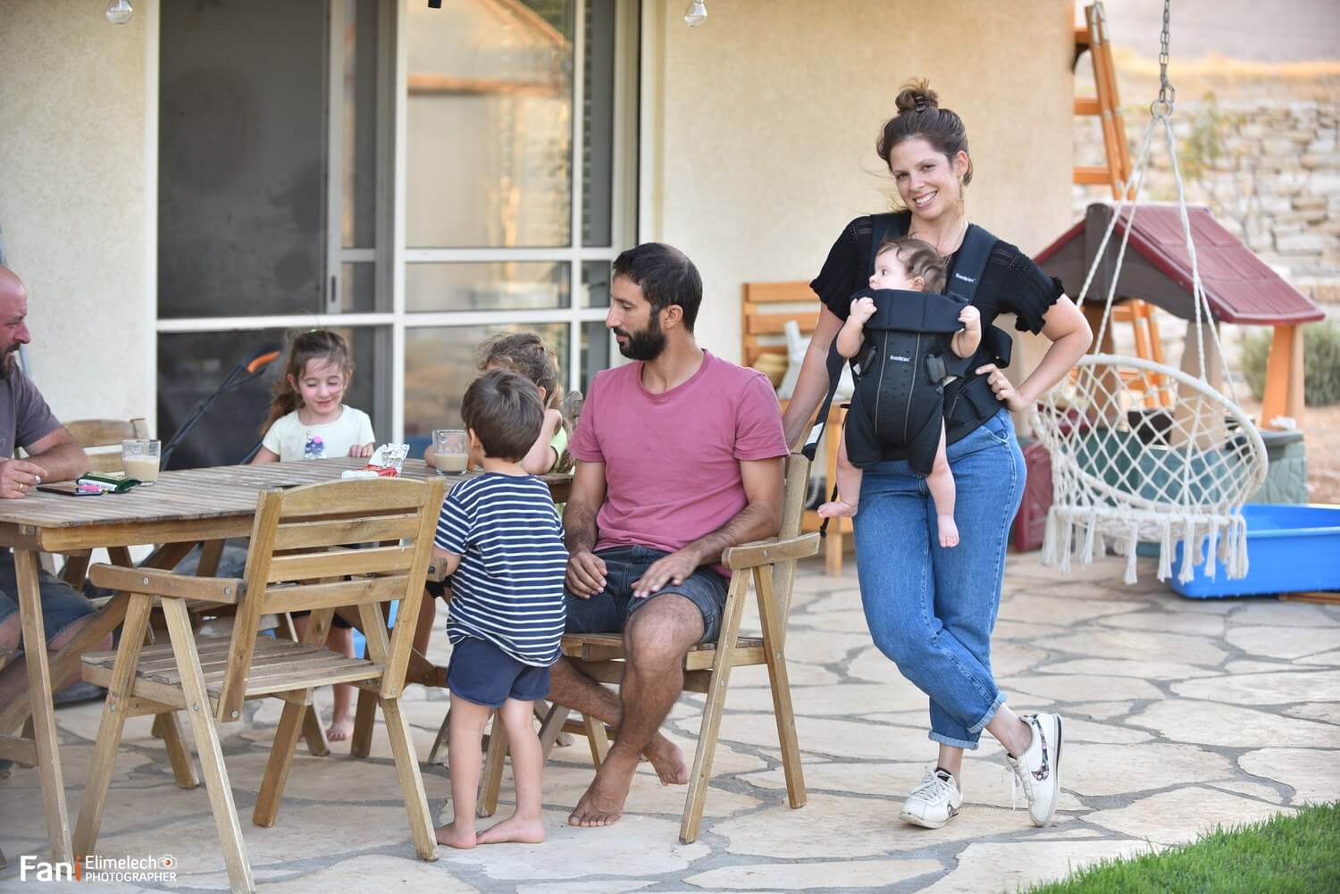 הבית פותח פרק, הקהילה כותבת את הסיפור